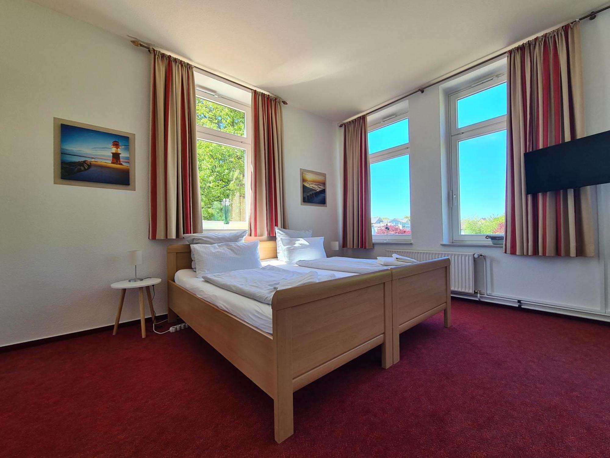 Zeitlos Hotel Garni Шарбойц Екстер'єр фото